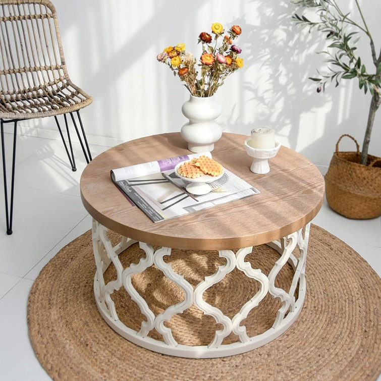 Wood top round coffee outlet table